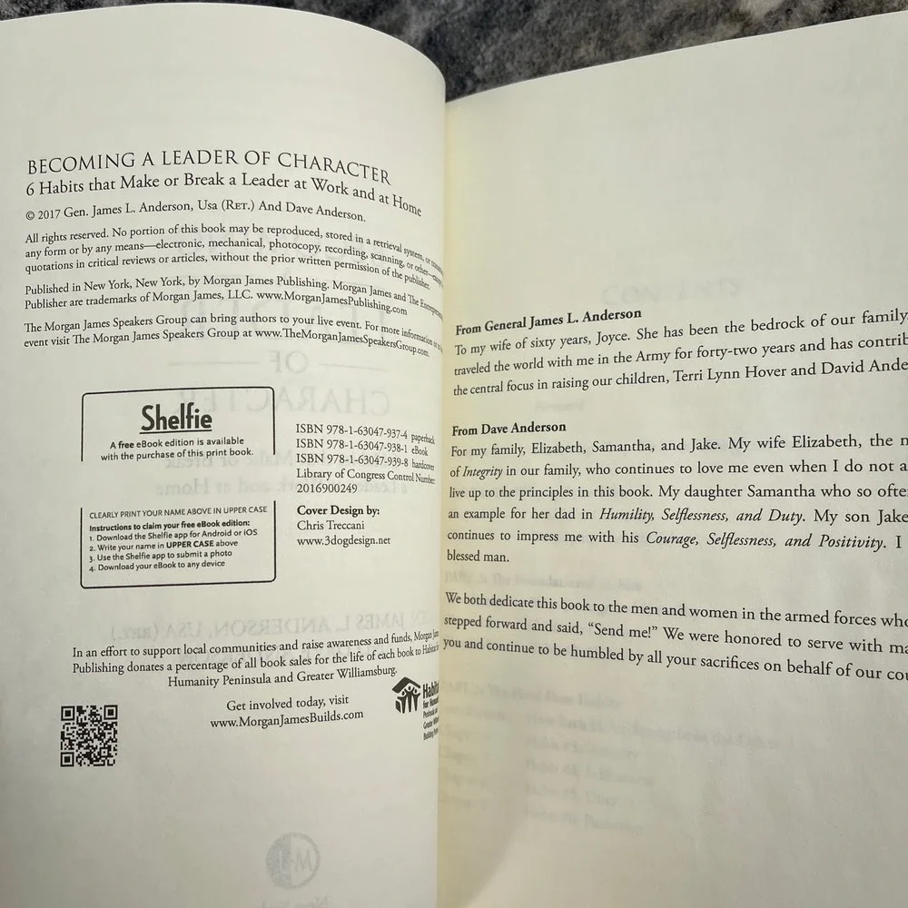 Becoming a Leader of Character Gen James L‎ Anderson Dave Anderson Paperback